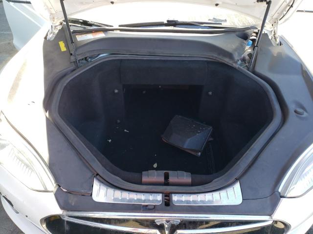 Photo 11 from auction – 2013 TESLA MODEL S with VIN 5YJSA1CN6DFP14712