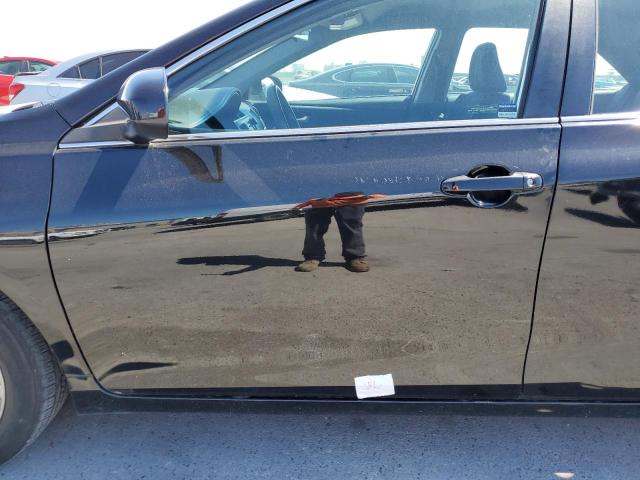 Photo 12 from auction – 2016 TOYOTA CAMRY LE with VIN 4T1BF1FK1GU251291