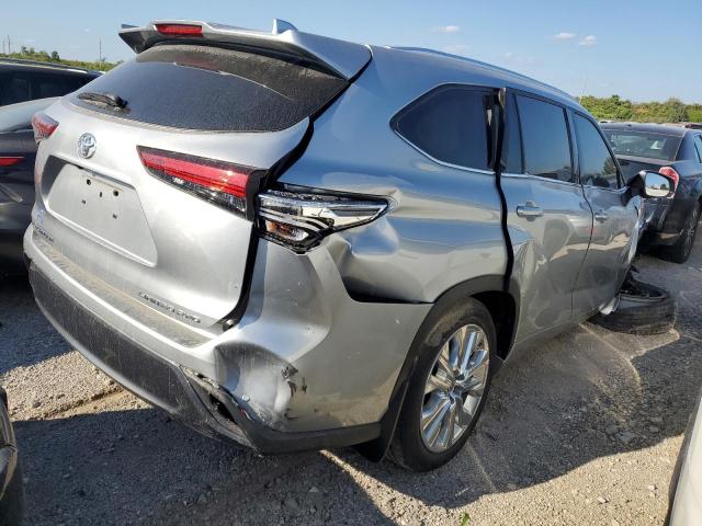 Photo 3 from auction – 2020 TOYOTA HIGHLANDER with VIN 5TDDZRBH7LS023582