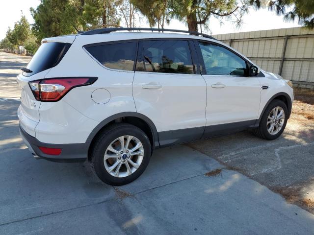Photo 3 from auction – 2018 FORD ESCAPE SE with VIN 1FMCU9GD8JUB60728