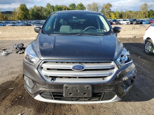 Photo 5 from auction – 2019 FORD ESCAPE SE with VIN 1FMCU9GDXKUB92226
