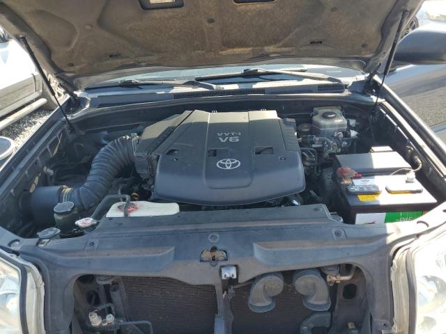Photo 12 from auction – 2003 TOYOTA 4RUNNER SR with VIN JTEZU14RX30010044