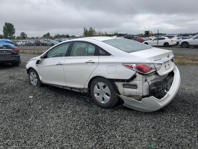 Photo 2 from auction – 2012 HYUNDAI SONATA HYB with VIN KMHEC4A45CA042759