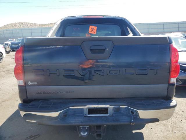 Photo 6 from auction – 2004 CHEVROLET AVALANCHE with VIN 3GNEC12TX4G225965