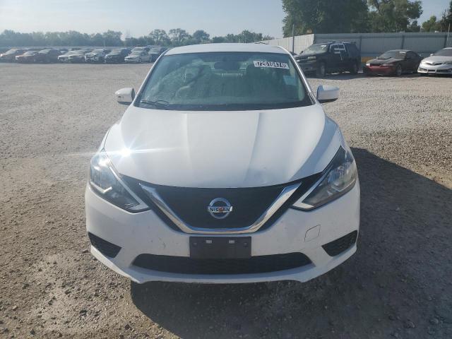 Photo 5 from auction – 2016 NISSAN SENTRA S with VIN 3N1AB7AP1GY326041