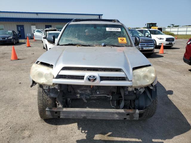 Photo 5 from auction – 2004 TOYOTA 4RUNNER SR with VIN JTEBU14R348017387