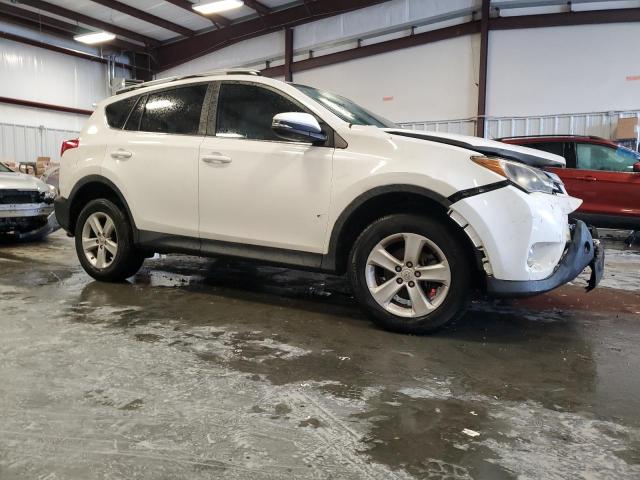 Photo 4 from auction – 2014 TOYOTA RAV4 XLE with VIN JTMWFREV2ED042431