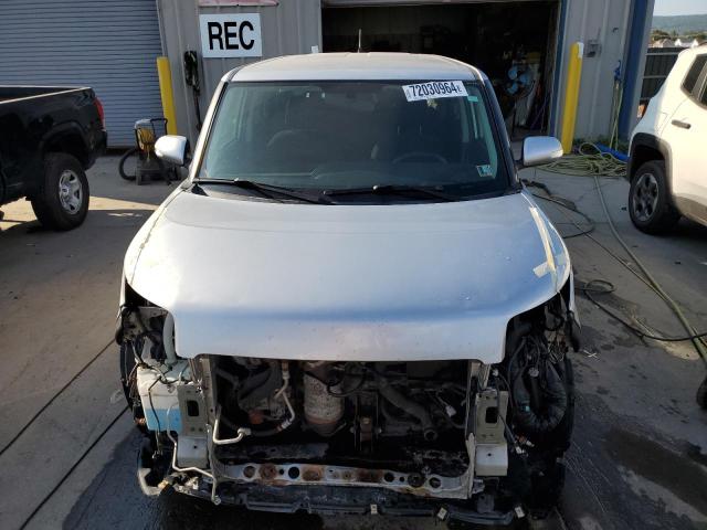 Photo 5 from auction – 2008 SCION XB with VIN JTLKE50E481019910