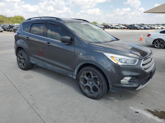 صورة رقم 4 من المزاد - 2018 FORD ESCAPE SEL مع VIN 1FMCU0HD7JUC59017