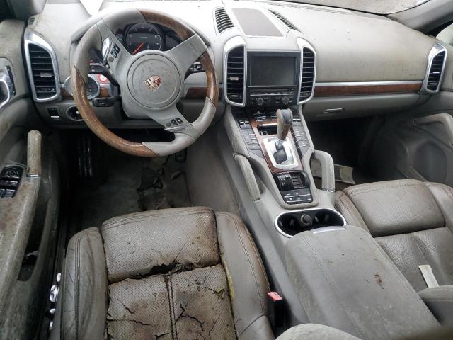 Photo 8 from auction – 2011 PORSCHE CAYENNE with VIN WP1AA2A23BLA00586