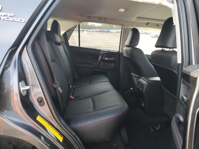 Photo 11 from auction – 2020 TOYOTA 4RUNNER SR with VIN JTEBU5JR7L5761893