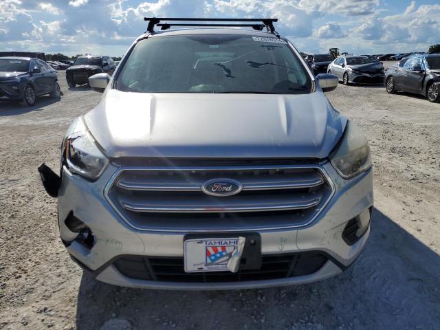 Photo 5 from auction – 2017 FORD ESCAPE SE with VIN 1FMCU0GD7HUD71912