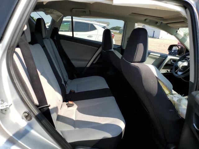 Photo 11 from auction – 2016 TOYOTA RAV4 XLE with VIN 2T3WFREV2GW270936