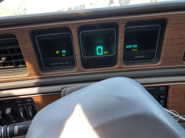 Photo 9 from auction – 1989 LINCOLN MARK VII B with VIN 1LNBM92E9KY702358