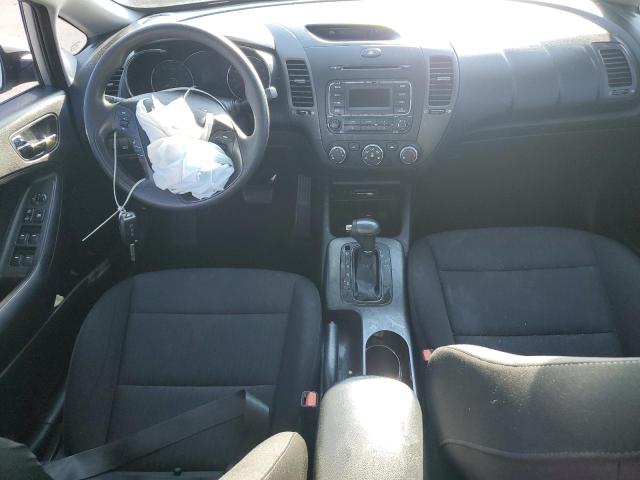 Photo 8 from auction – 2016 KIA FORTE LX with VIN KNAFK4A60G5602695