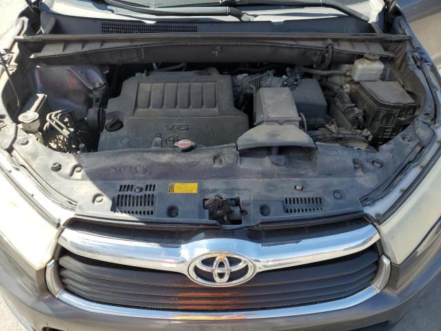 Photo 12 from auction – 2016 TOYOTA HIGHLANDER with VIN 5TDZKRFH7GS165487