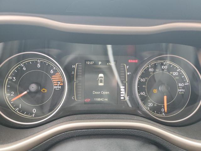 Photo 9 from auction – 2017 JEEP CHEROKEE L with VIN 1C4PJLCB6HW572175
