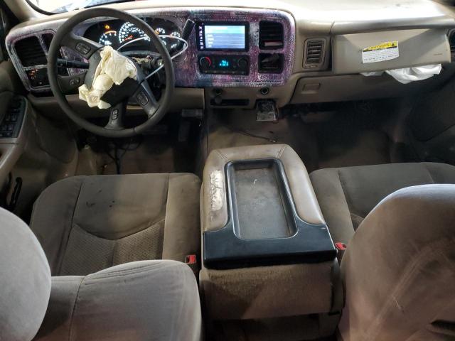 Photo 8 from auction – 2004 CHEVROLET SILVERADO with VIN 1GCHK23144F140214