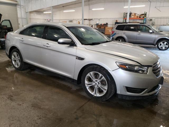 Photo 4 from auction – 2016 FORD TAURUS SEL with VIN 1FAHP2E82GG102187