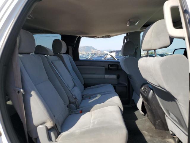 Photo 11 from auction – 2014 TOYOTA SEQUOIA SR with VIN 5TDBY5G19ES097605