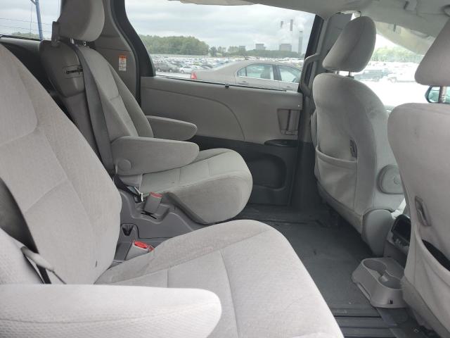 Photo 11 from auction – 2015 TOYOTA SIENNA LE with VIN 5TDKK3DC9FS666742