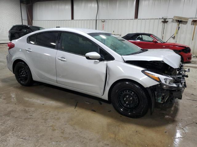 Photo 4 from auction – 2017 KIA FORTE LX with VIN 3KPFK4A76HE091673