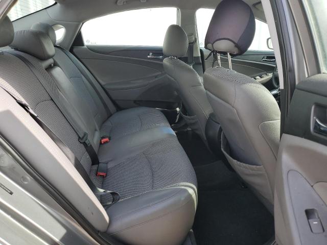 Photo 10 from auction – 2012 HYUNDAI SONATA SE with VIN 5NPEC4AC4CH451601