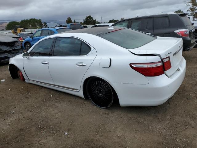 Photo 2 from auction – 2007 LEXUS LS 460L with VIN JTHGL46F275001719