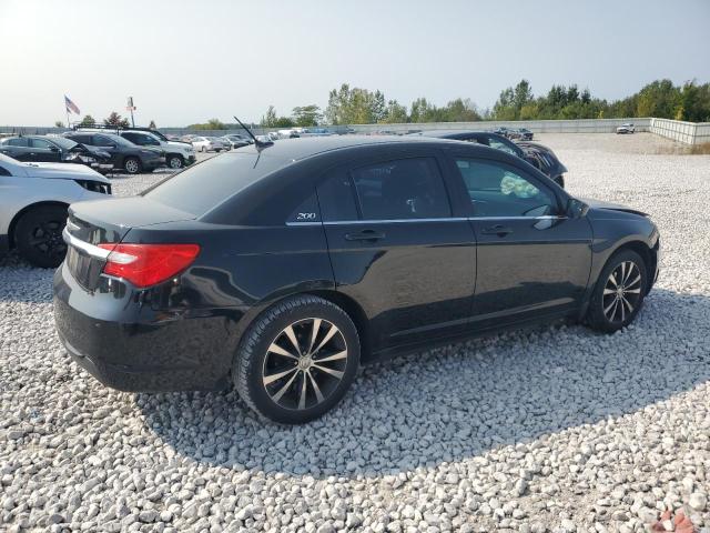Photo 3 from auction – 2013 CHRYSLER 200 TOURIN with VIN 1C3CCBBB6DN684810
