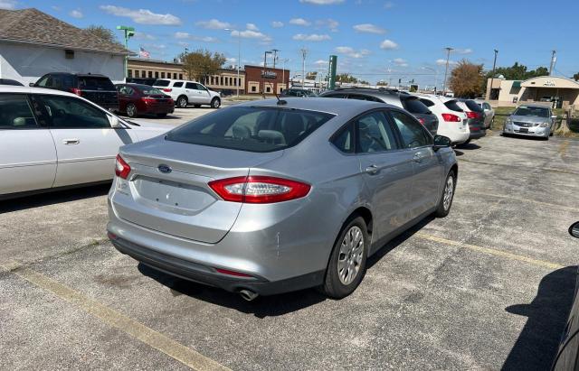 Photo 4 from auction – 2014 FORD FUSION S with VIN 3FA6P0G76ER315682