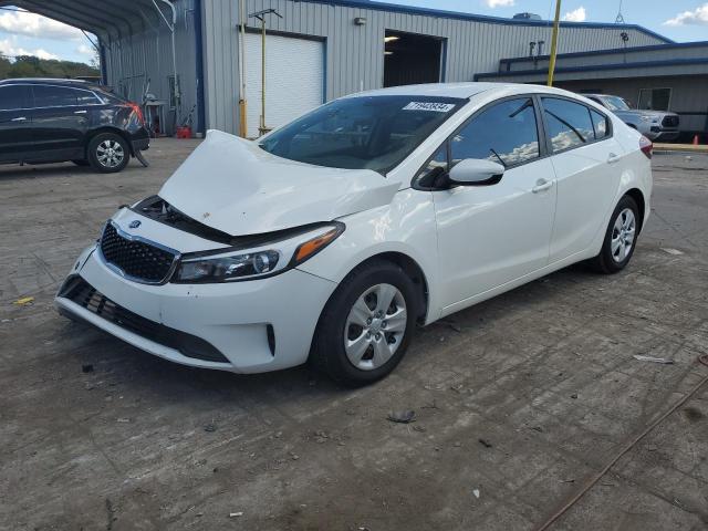 Photo 1 from auction – 2017 KIA FORTE LX with VIN 3KPFK4A72HE119498