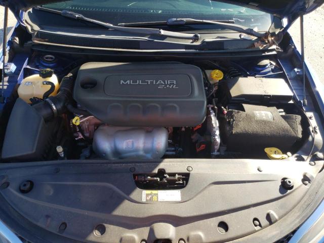 Photo 11 from auction – 2016 CHRYSLER 200 LIMITE with VIN 1C3CCCAB1GN100020
