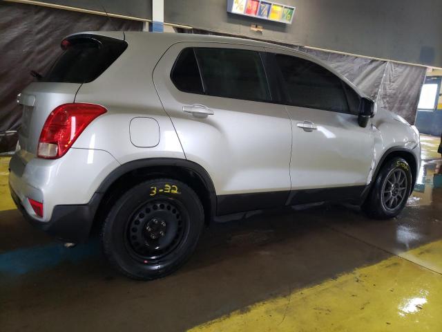 Photo 3 from auction – 2017 CHEVROLET TRAX LS with VIN KL7CJKSB1HB076537