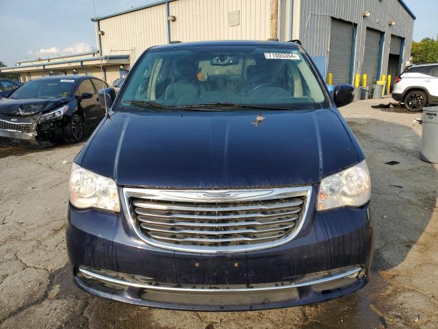 Photo 5 from auction – 2016 CHRYSLER TOWN & COU with VIN 2C4RC1BG8GR156771
