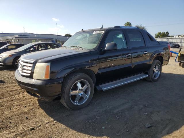 CADILLAC ESCALADE E 2005 z numerem VIN 3GYEK62N75G210944 - Zdjęcie z aukcji