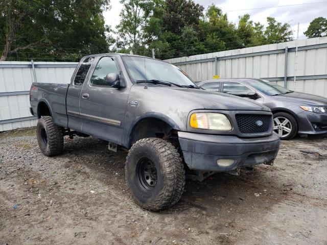 Photo 4 from auction – 2003 FORD F150 with VIN 1FTRX18L63NA59472