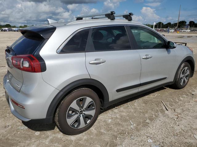 Photo 3 from auction – 2017 KIA NIRO EX with VIN KNDCC3LC5H5068711