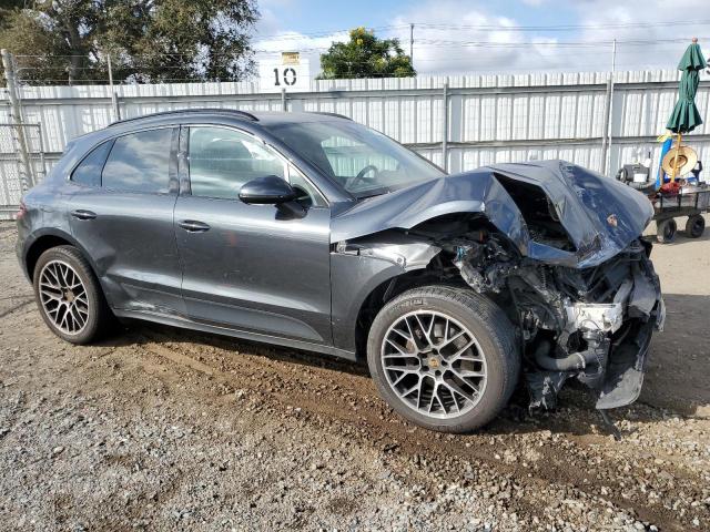 Photo 4 from auction – 2018 PORSCHE MACAN with VIN WP1AA2A55JLB22522