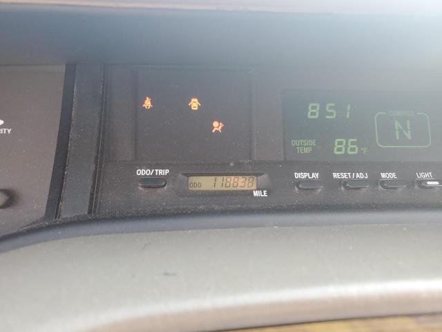 Photo 9 from auction – 2002 TOYOTA AVALON XL with VIN 4T1BF28B22U249707