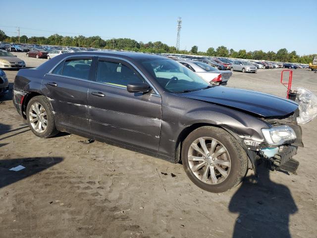 Photo 4 from auction – 2016 CHRYSLER 300 LIMITE with VIN 2C3CCARG7GH136341