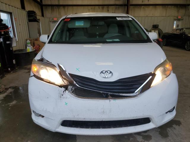 Photo 5 from auction – 2013 TOYOTA SIENNA LE with VIN 5TDKK3DC7DS341326