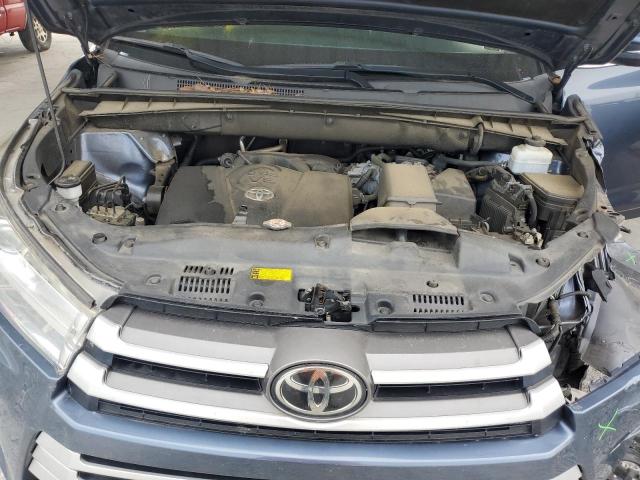 Photo 12 from auction – 2019 TOYOTA HIGHLANDER with VIN 5TDKZRFH7KS298224