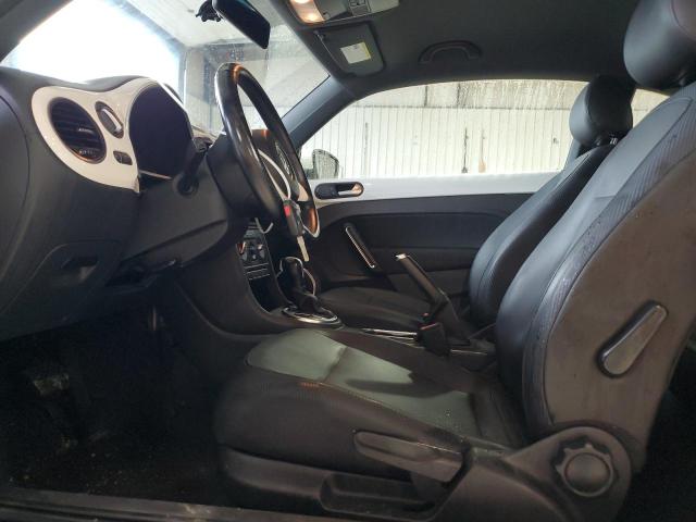 صورة رقم 7 من المزاد - 2012 VOLKSWAGEN BEETLE مع VIN 3VWJP7AT6CM613109