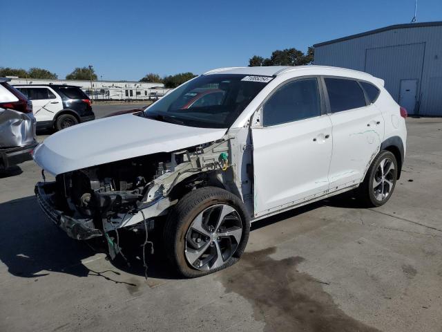 HYUNDAI TUCSON LIM 2016 with VIN KM8J33A27GU165295 - Photo from auction