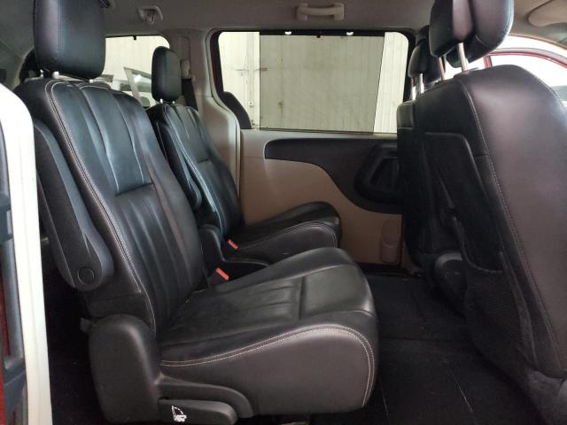 Photo 11 from auction – 2013 CHRYSLER TOWN & COU with VIN 2C4RC1CG0DR531630
