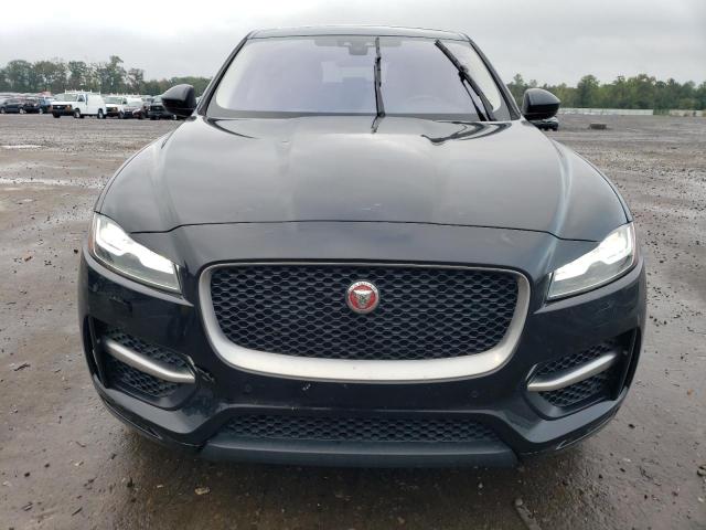 Photo 5 from auction – 2018 JAGUAR F-PACE R - with VIN SADCL2FN8JA254039