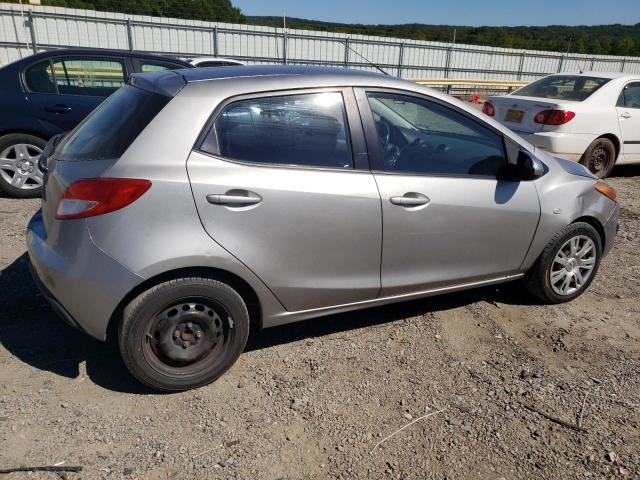 Photo 3 from auction – 2012 MAZDA MAZDA2 with VIN JM1DE1KZ0C0149856