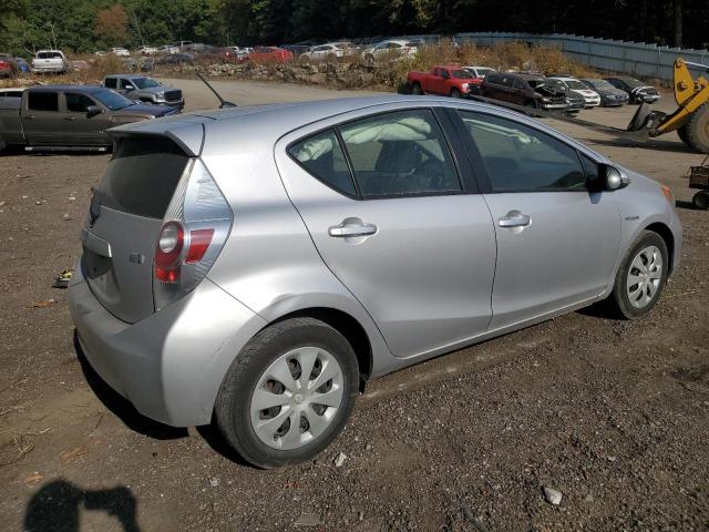 Photo 3 from auction – 2014 TOYOTA PRIUS C with VIN JTDKDTB31E1071196