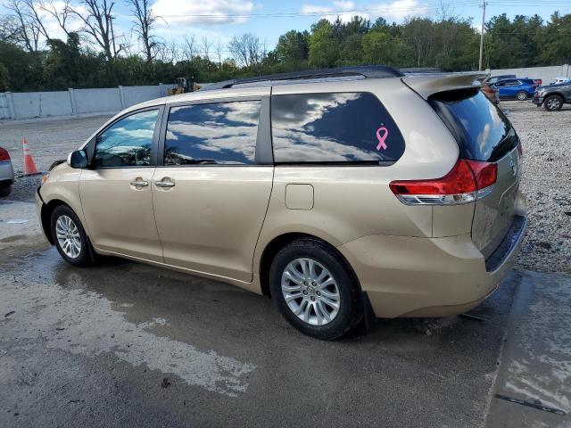 Photo 2 from auction – 2013 TOYOTA SIENNA XLE with VIN 5TDYK3DC4DS398495