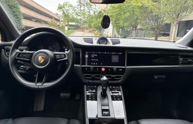 Photo 9 from auction – 2023 PORSCHE MACAN BASE with VIN WP1AA2A57PLB04810